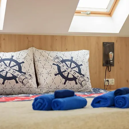 Sunsets Mazury 아파트